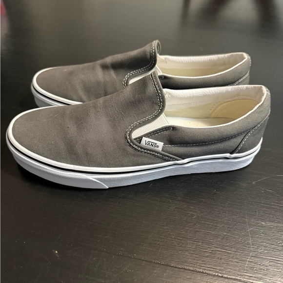 Vans Charcoal Slip-On Shoes men’s size 8 1/2, women’s size 10 - Picture 2 of 8